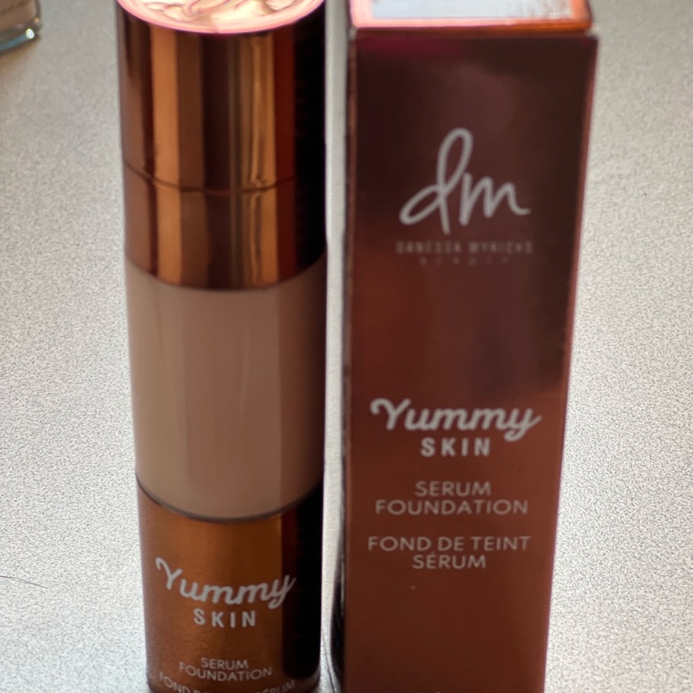 Danessa Myricks Yummy skin serum foundation, shade 8P